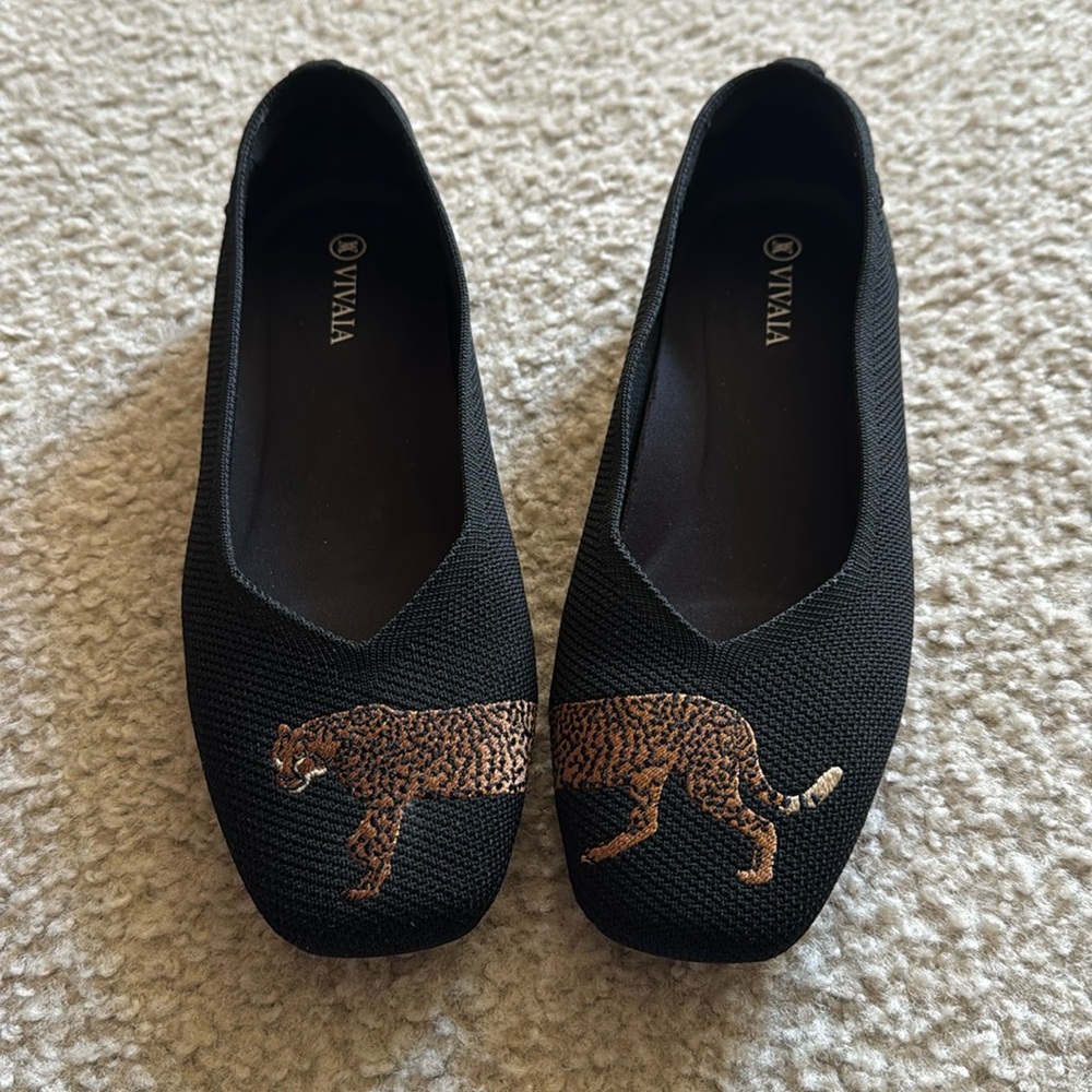 VIVALA Audrey Embroidered Cheetah Loafers 38
